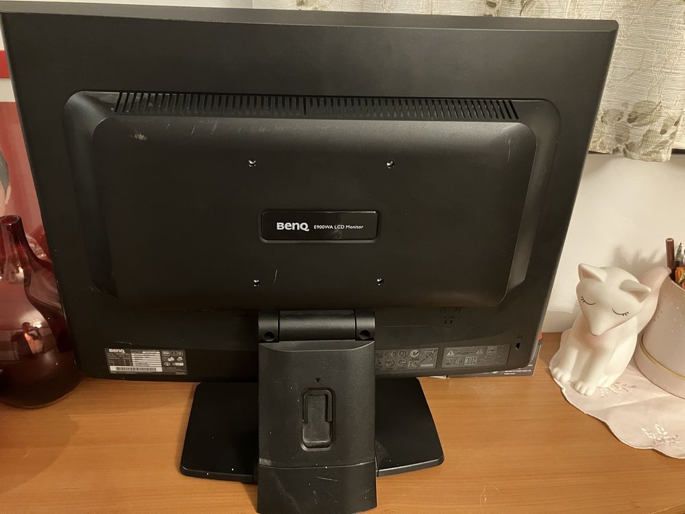 Monitor BenQ E900WA 75Hz