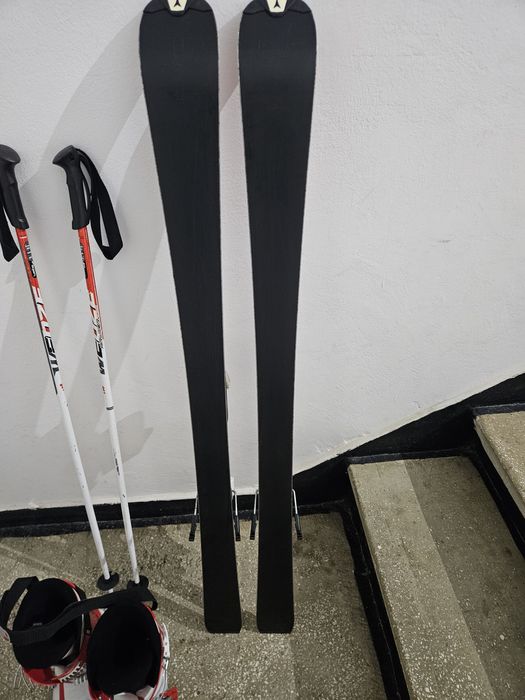 Skiuri 120 cm+clapari+bețe +cască +ochelari