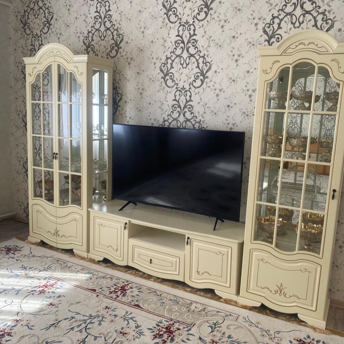 Сервант сатылады