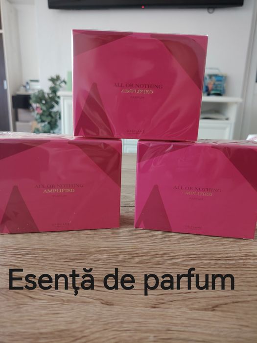 Parfumuri noi, sigilate – transport gratuit!