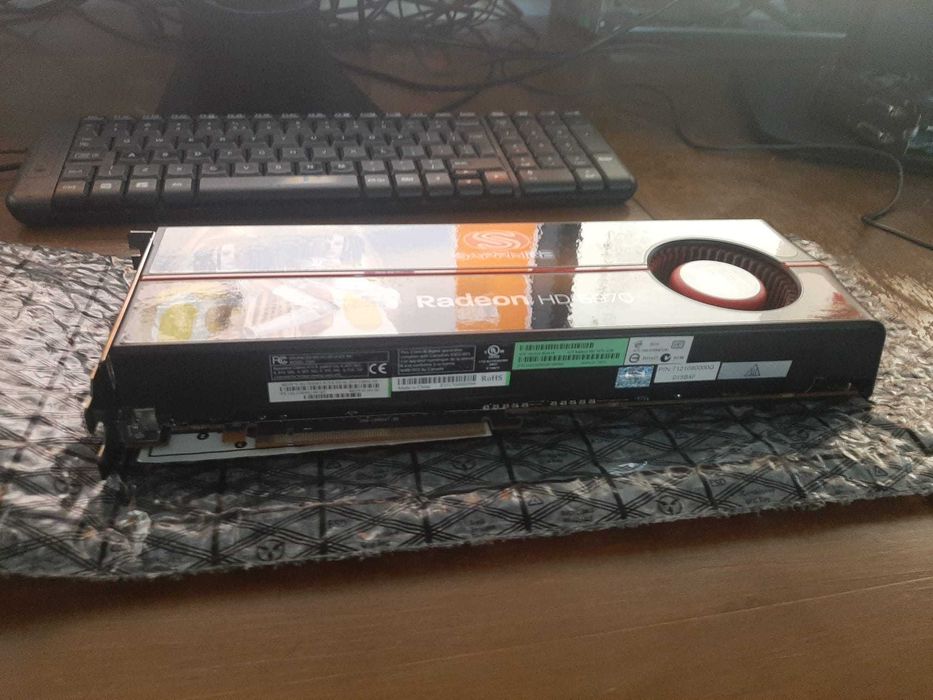 Placa video HD5970 Ati Radeon