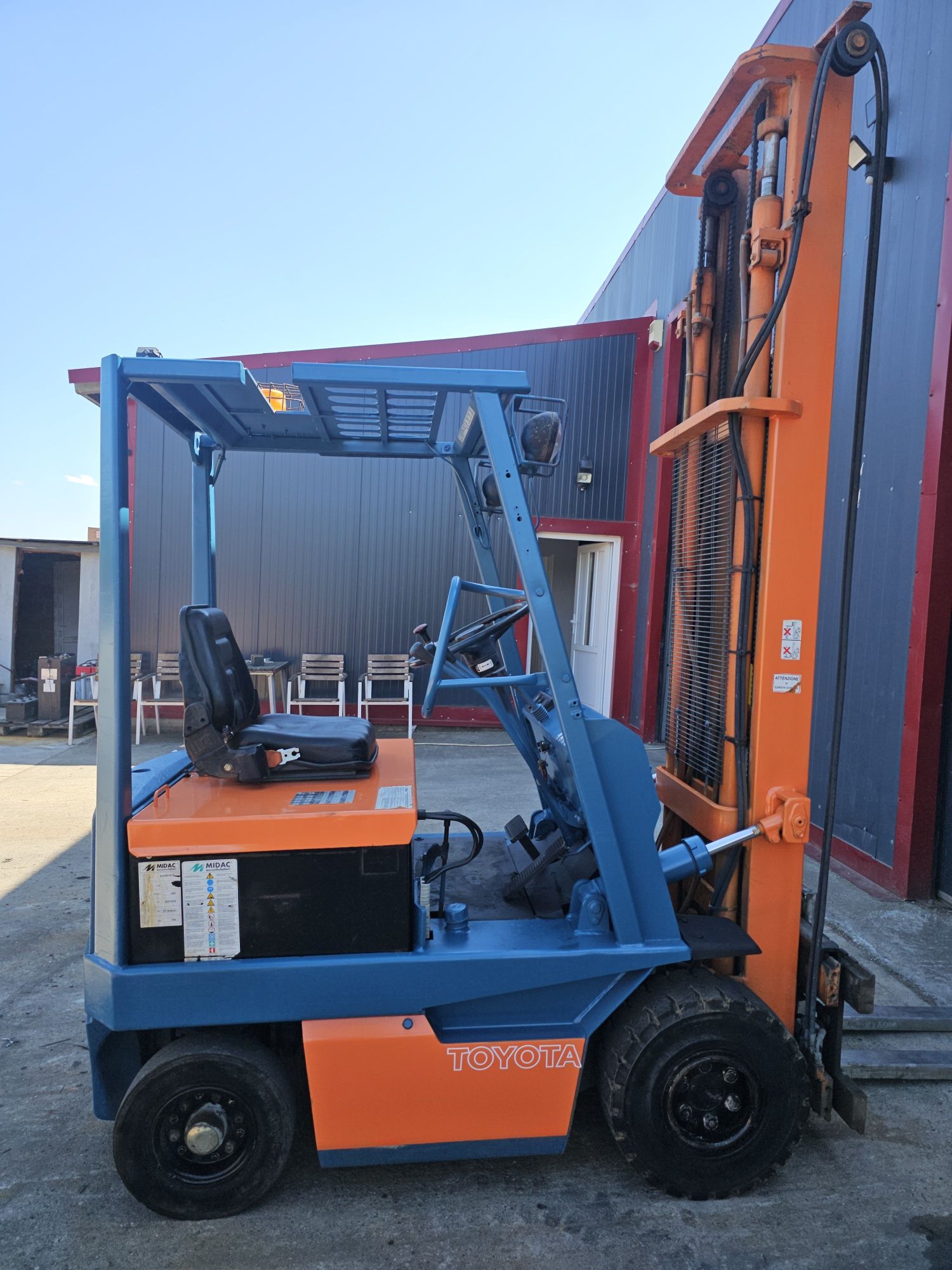 Stivuitor , electrostivuitor TOYOTA 1.5T