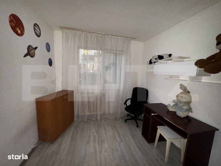 Apartament de vanzare, cu 3 camere, 43 mp, zona Dacia