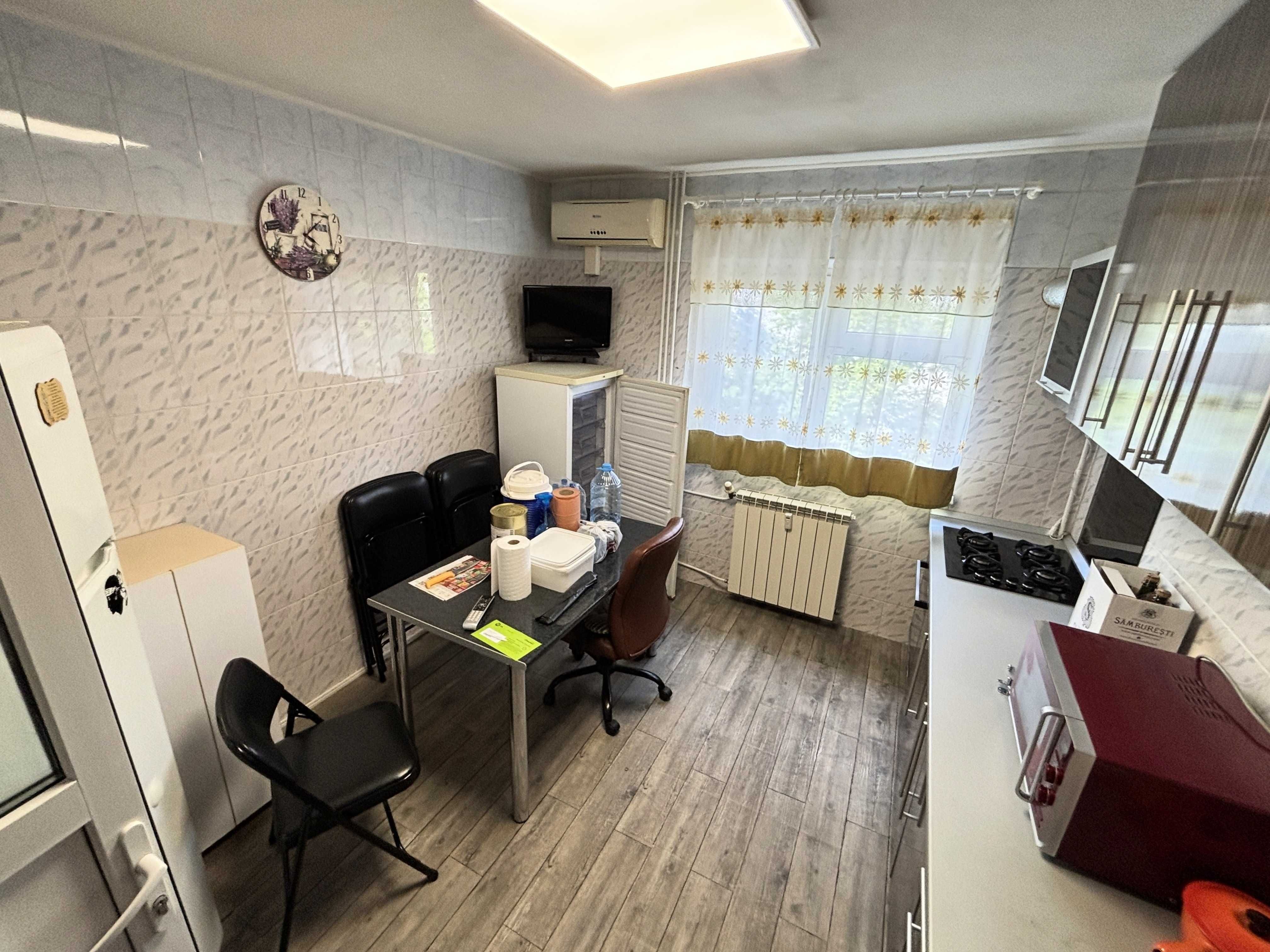 Apartament 4 camere zona Brancoveanu Str. Gradistea