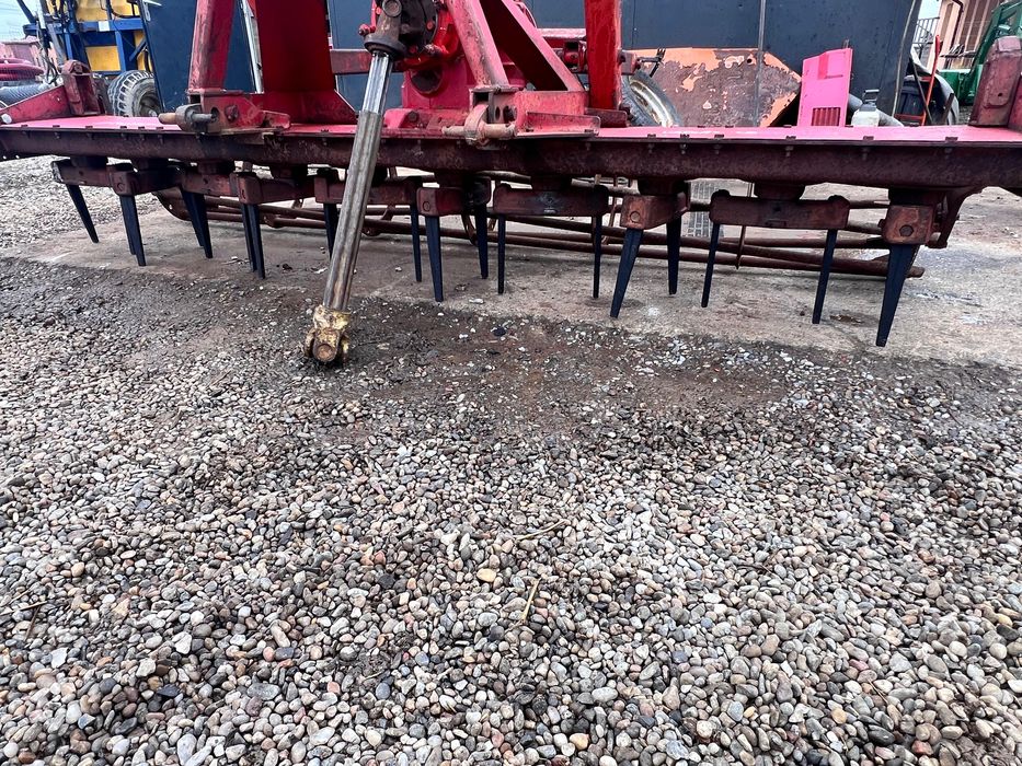 Grapa rotativa freza Belrecolt 3 m