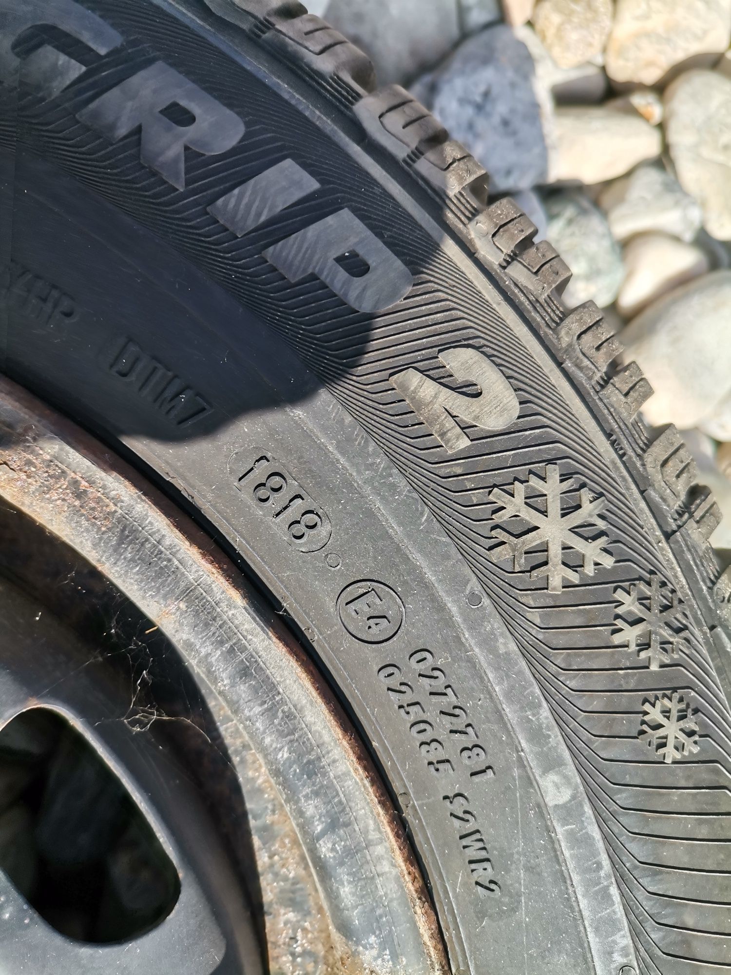 Set de 4 jante Oțel5x100 Polo Fabia Ibiza cu anvelope iarna175/70r14