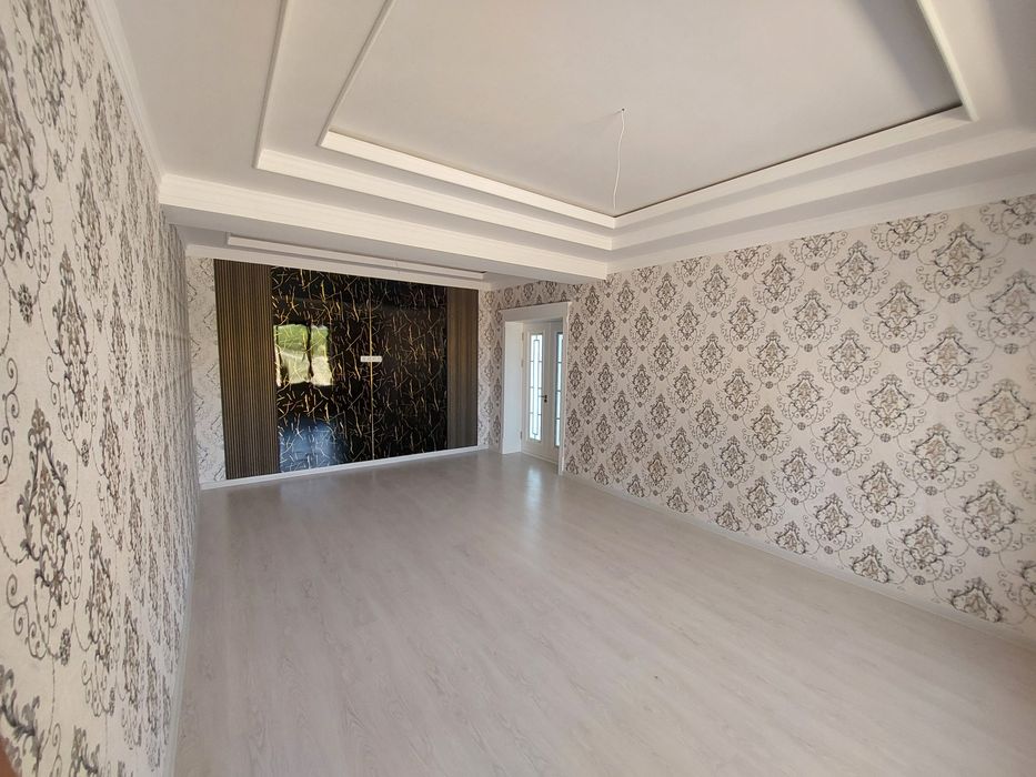 11 хона 2.5 сотик 5 та санузел янги курилган уй