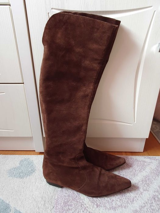 Vand cizme piele intoarsa L.K. Bennet, mar. 37