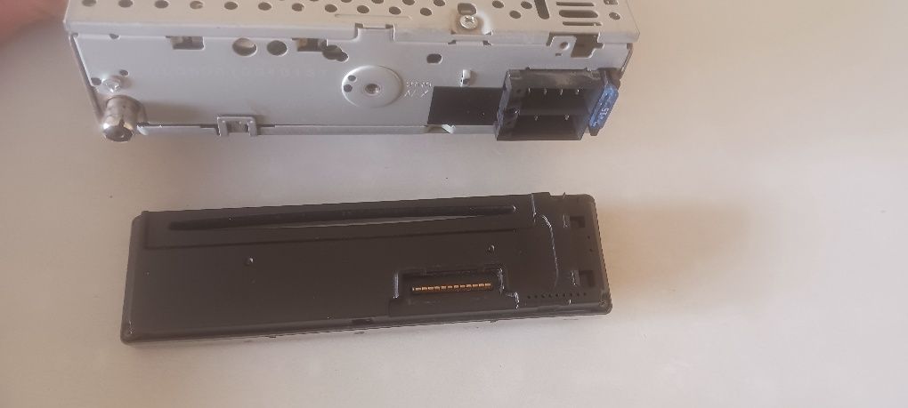 CD 4х45W  музика