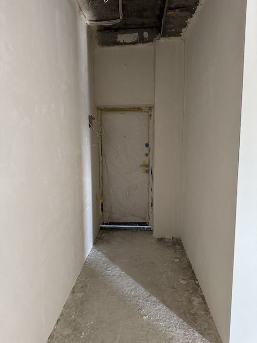 3 xonali uy Sotiladi.