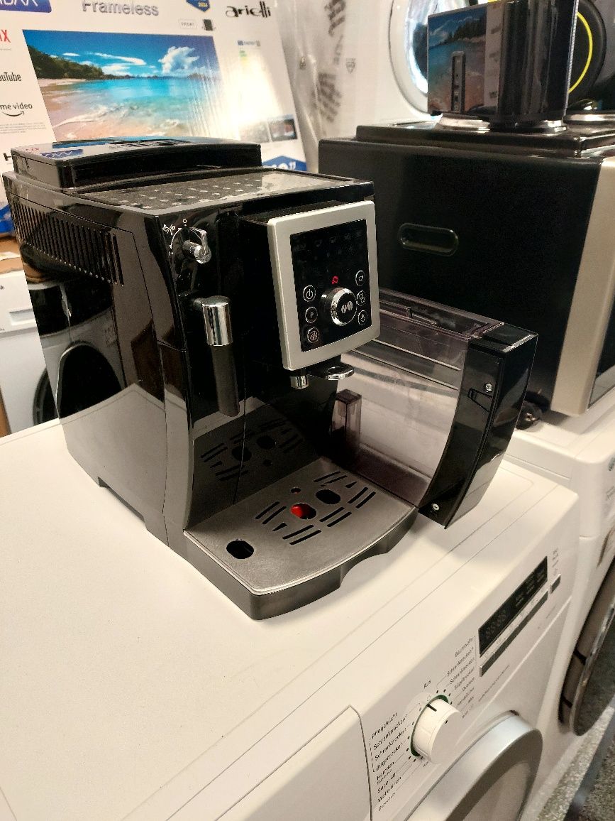 Кафемашина  DeLonghi magnifica S  1450 W  15 бара