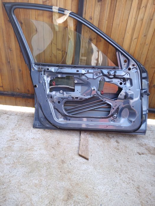 Vând ușă bmw e46