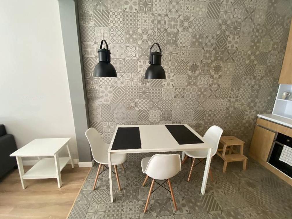 Дава се под наем Двустаен апартамент в София, Център - 68 кв.м за 825 € - Снимка #4