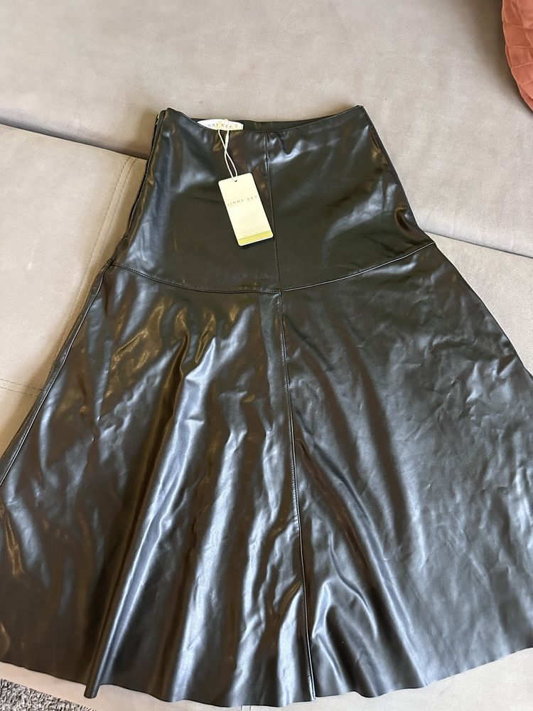 Guess, Calvin Klein