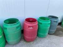 Butoiul de plastic, 120 litri cu capac