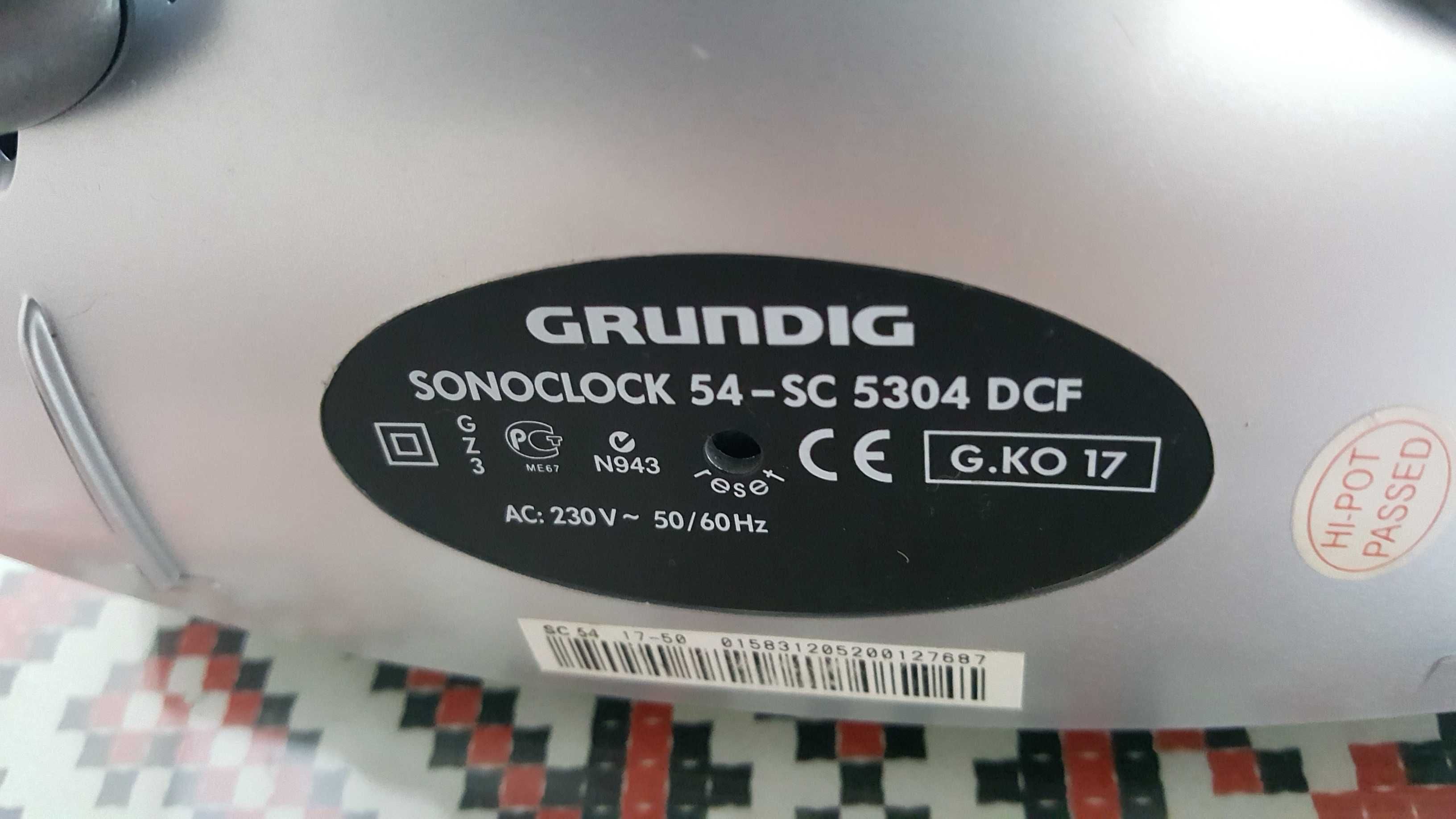 Radio cu ceas Grundig Sonoclock 54-SC5304DCF (Germania)