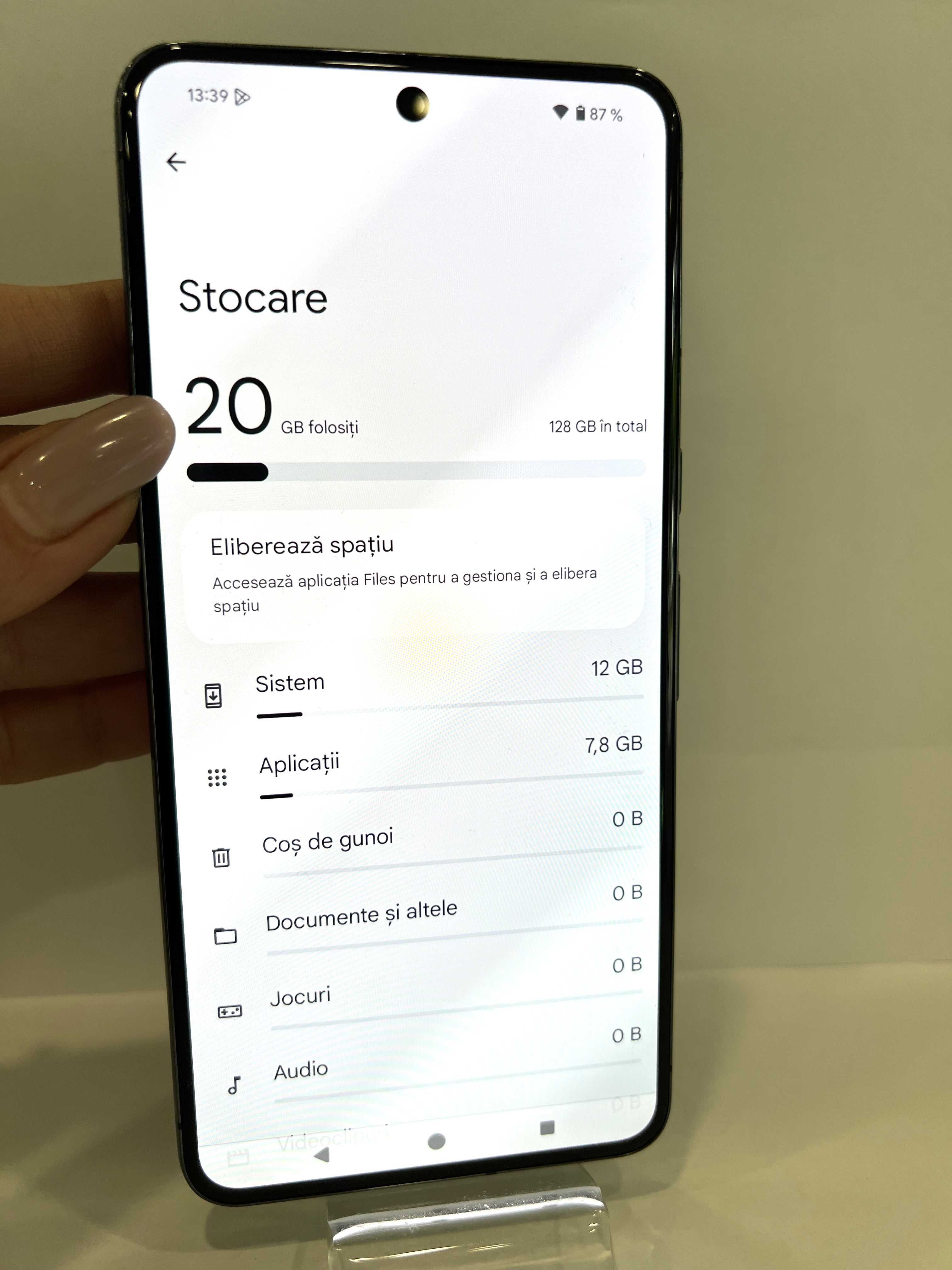 Google Pixel 8 Pro, 128GB/12GB RAM, Negru, impecabil!
