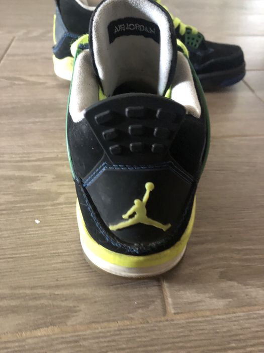 Jordan 4 Retro Doernbecher