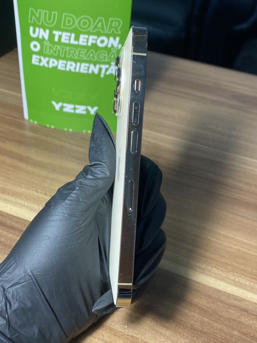 iPhone 14 Pro • 256 GB • Gold