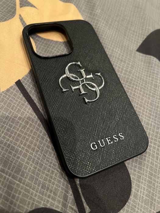 Кейс Guess за iphone 13 pro