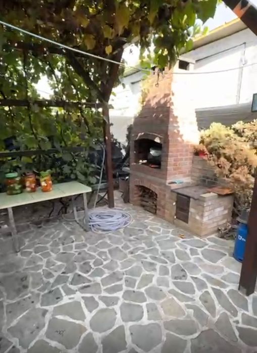 Închiriere casă popești Leordeni primărie