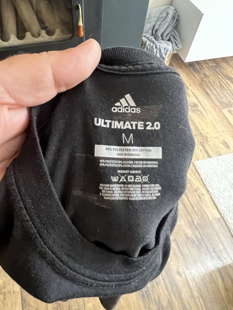 Adidas T-Shirt size M