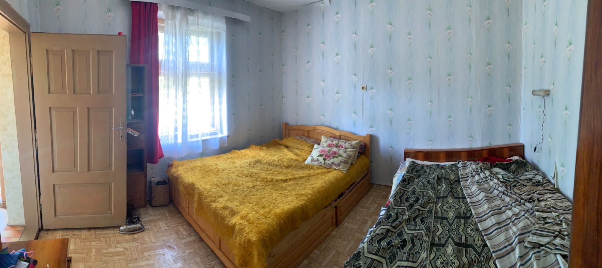 Селска къща. С. Долни Луковит, общ. Искър