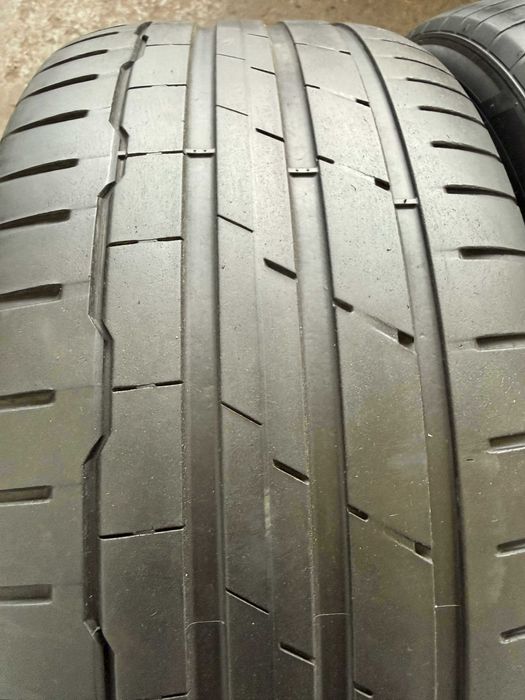 2x Anvelope Vara 255/40 R19 - Hankook Ventus S1 Evo 3 Suv