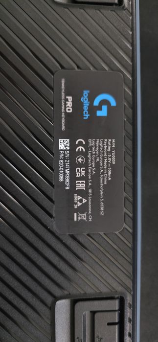 Tatstura mecanica logitech pro League of legends limited edition