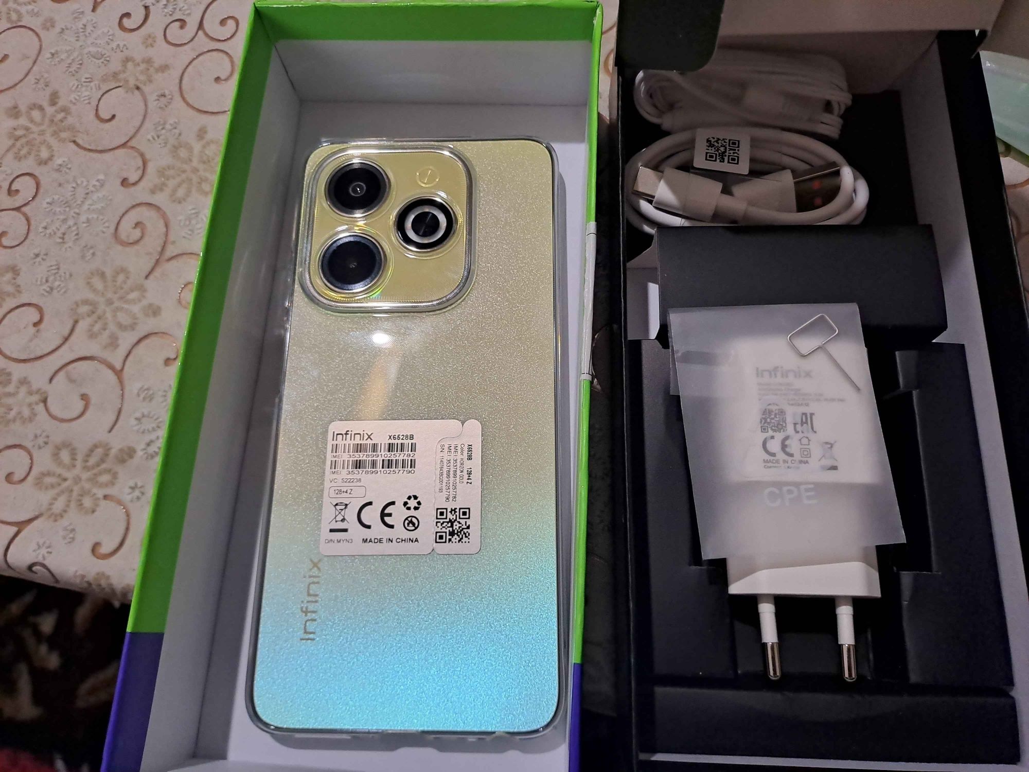 Infinix hot 40i Sotiladi