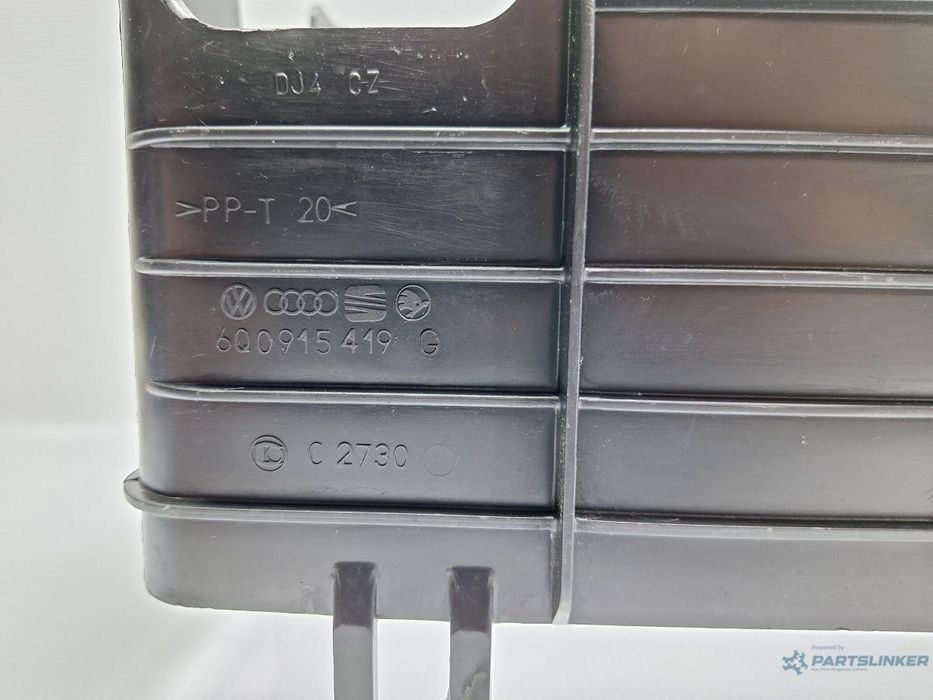 Carcasa baterie SKODA FABIA Combi (6Y5) [ 2000 - 2007 ] 1.2 (AZQ, BME) 47KW|64HP OEM 6Q0915419G