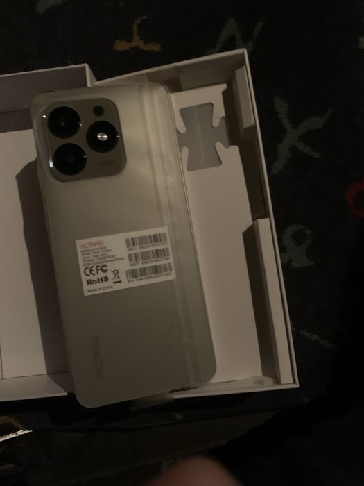 Vand telefon HOTWAV note 13 max