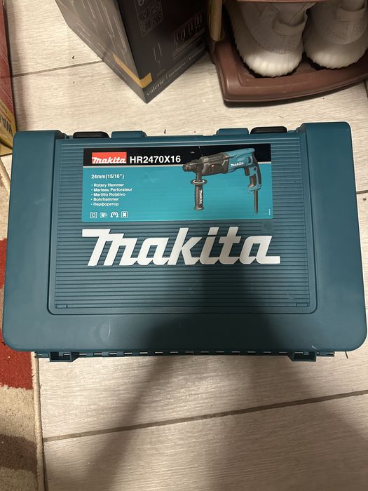 Ciocan rotopercutor Makita HR2470T nou nout