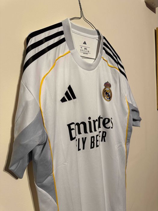 Тениска на Real Madrid CF 25/26 - НОВО ; НАЙ-ДОБРАТА ЦЕНА!