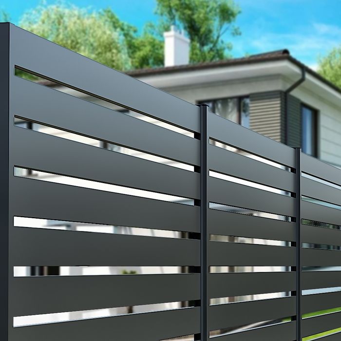 Vând/  fac garduri orice model dorit de client ne deplasam oriunde