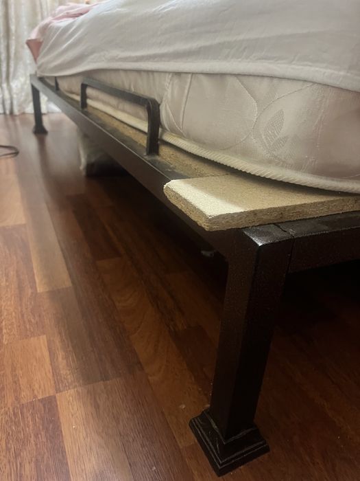 Продам старую мебель