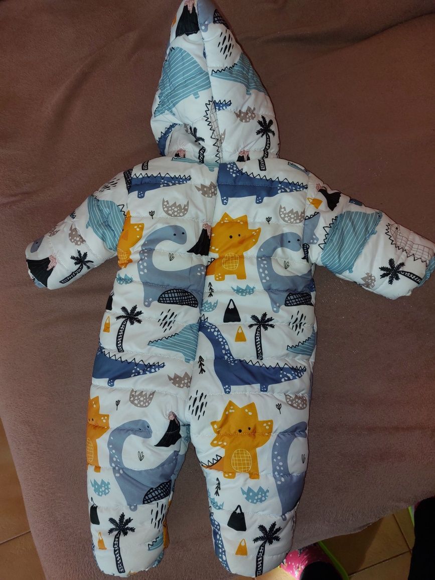 Космонавт за бебе
