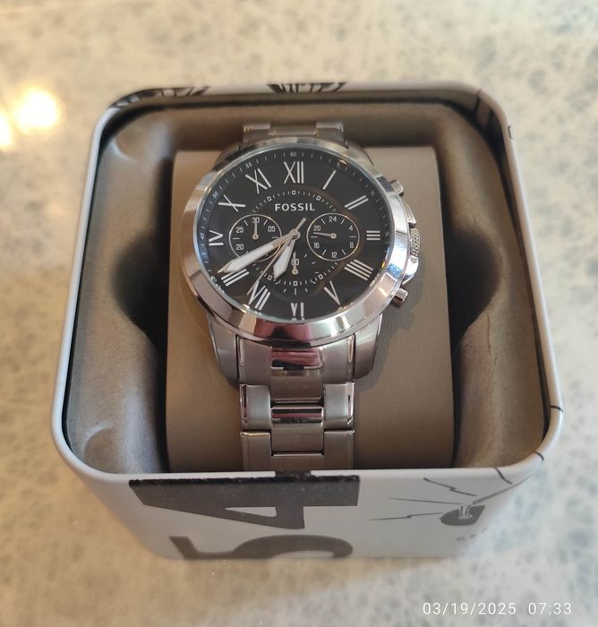 Механические часы Fossil