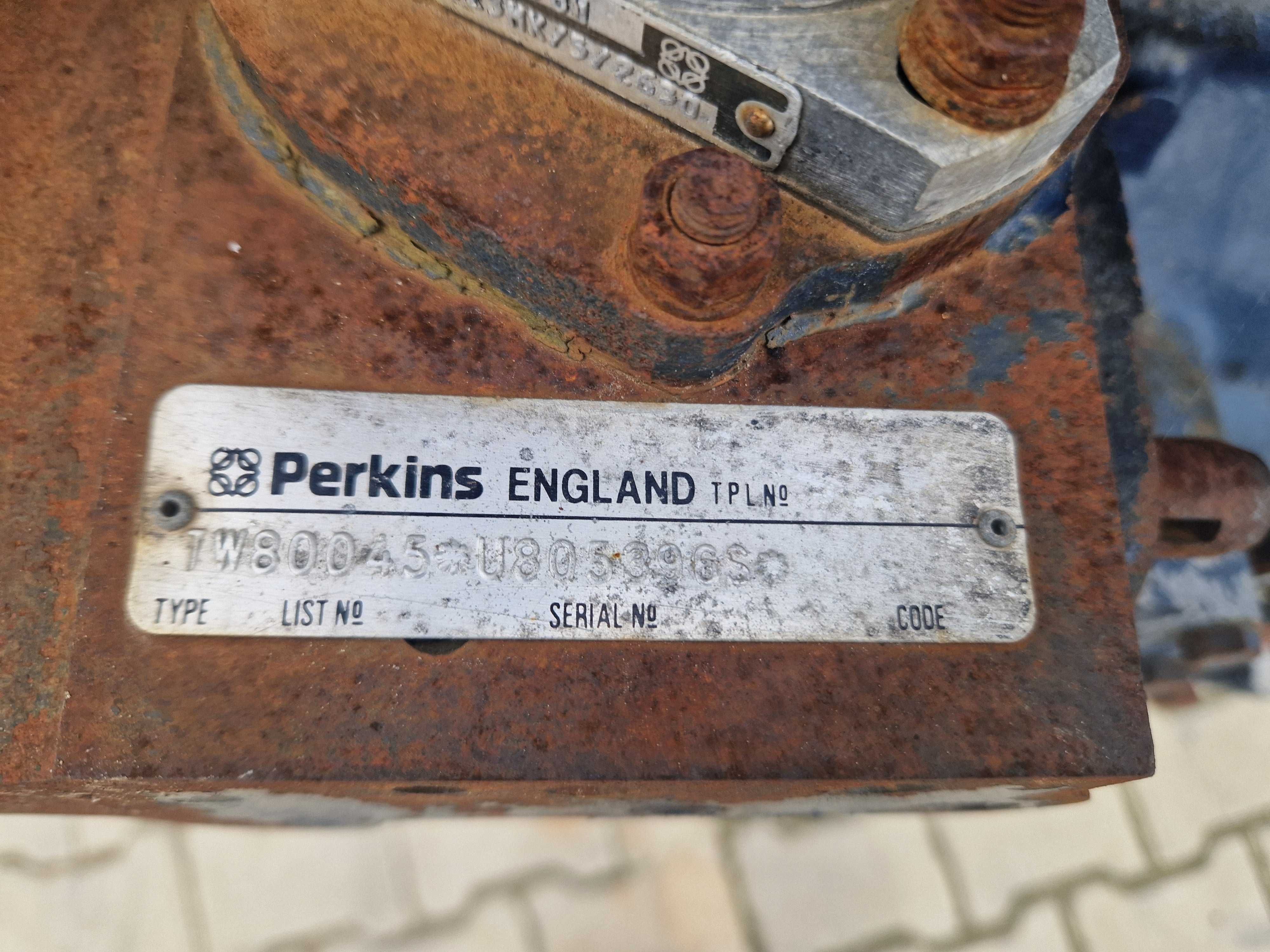 Motor Perkins in 6 cilindri