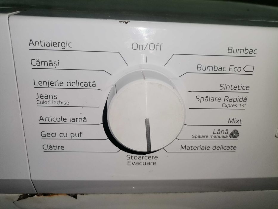 Mașina de spălat automată Arctic 8kg perfect funcțională