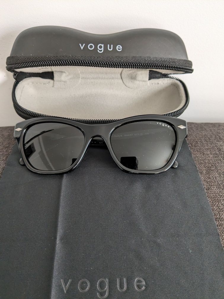 Ochelari de soare dama Vogue VO5445S W44/87