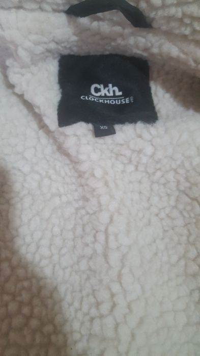 Geaca xs baieti fara defecte