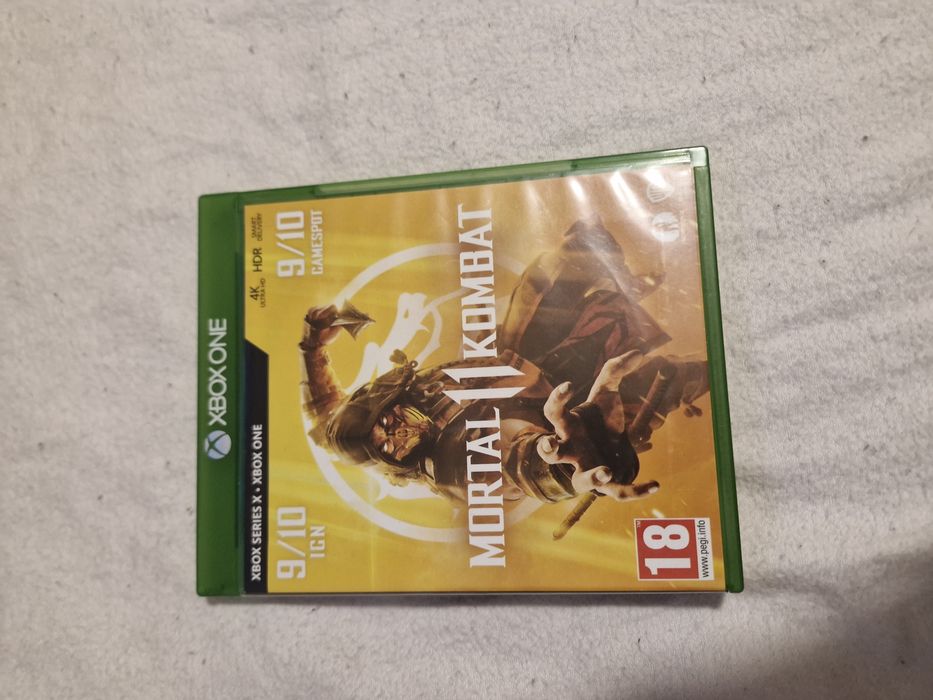 Joc xbox mortal kombat 11 vand sau schimb cu jocuri de p4/ps5