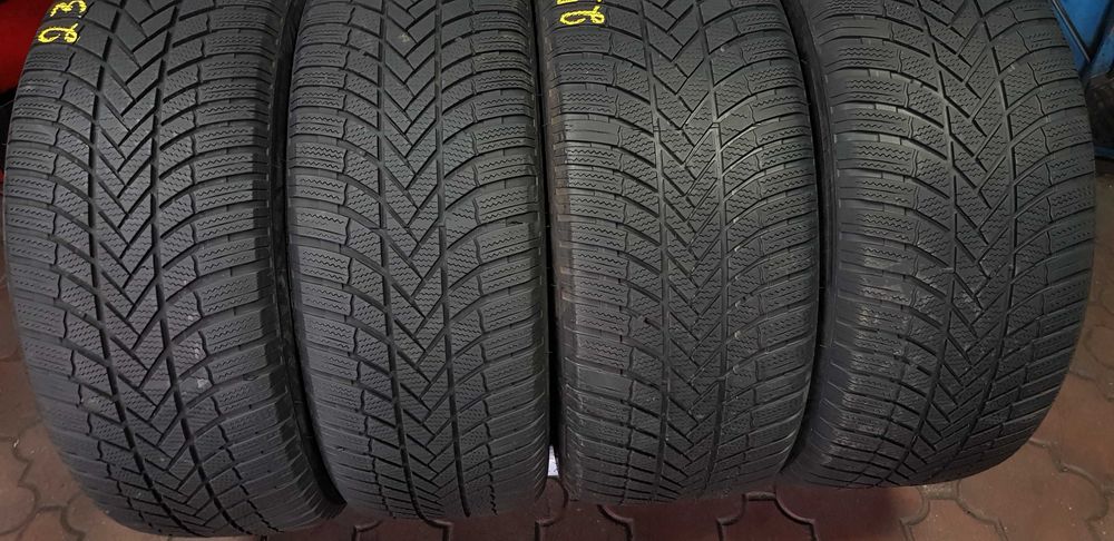 anvelope Bridgestone 235/55/19 cu 255/50/19 m&s iarna