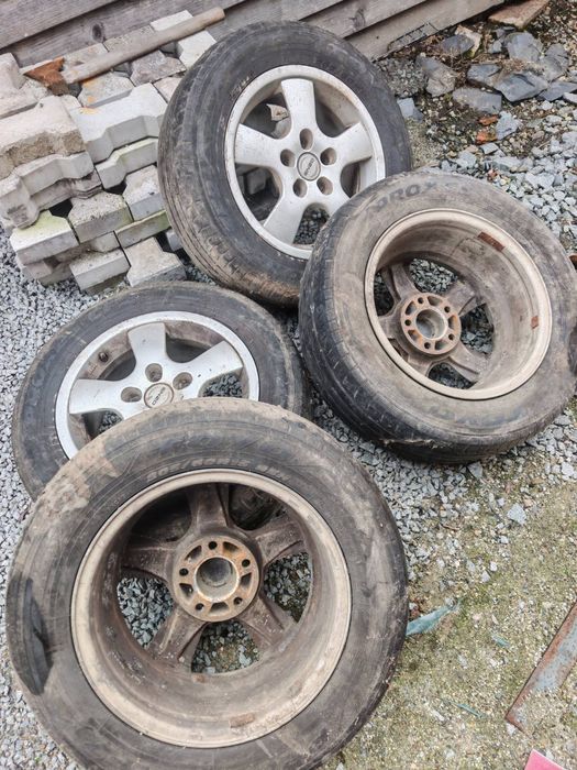 Vand jante si cauciucuri