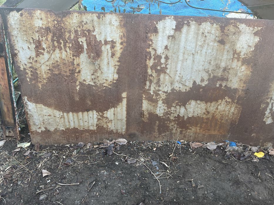 Продам лист металла б/у