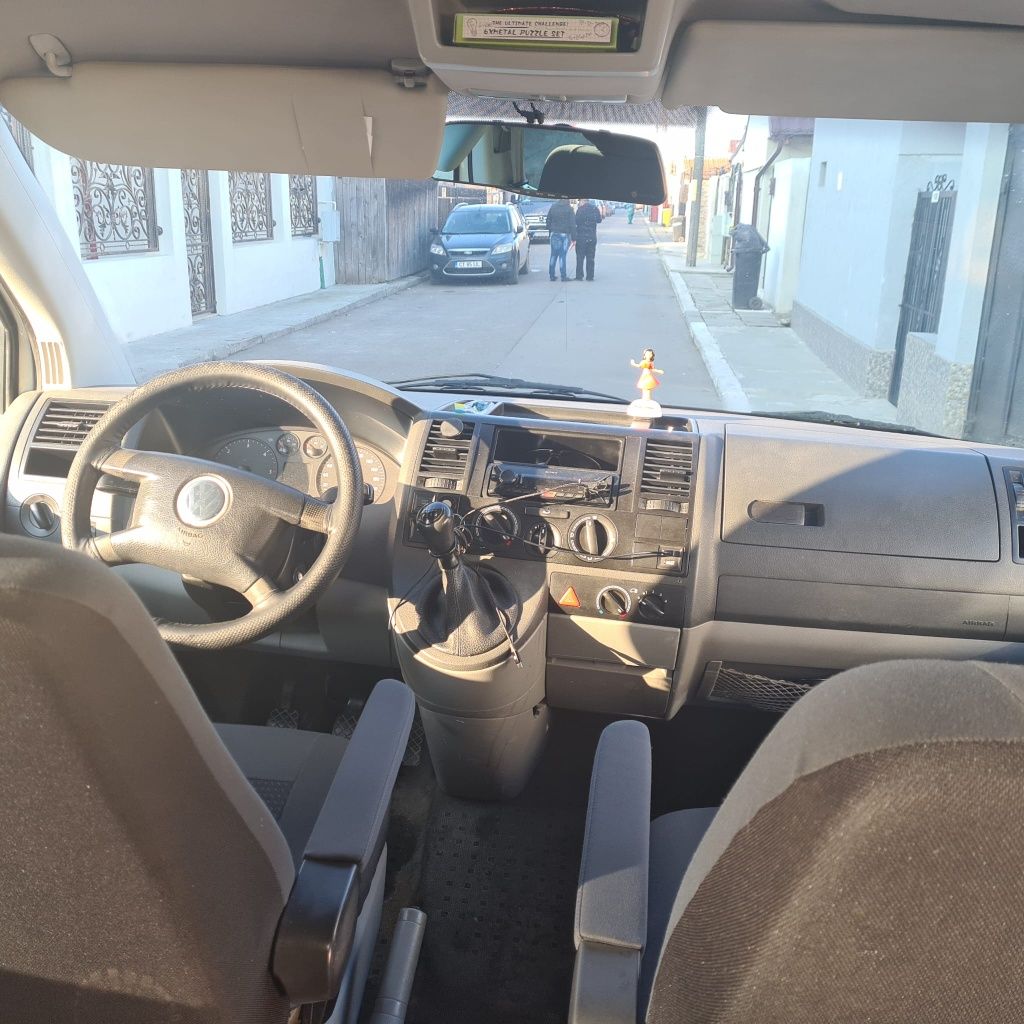 Vw T5 9 locuri 2.5 tdi