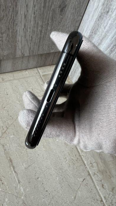 Iphone 11 PRO MAX 64GB - като нов