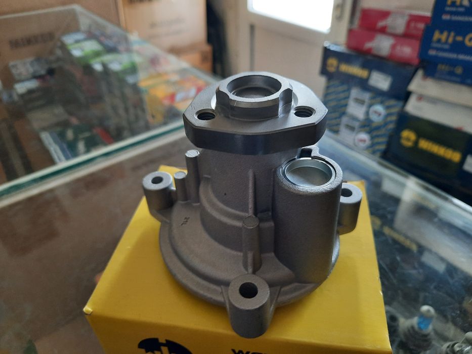 Помпа на VW Polo