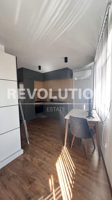 Едностаен апартамент в района на Център!